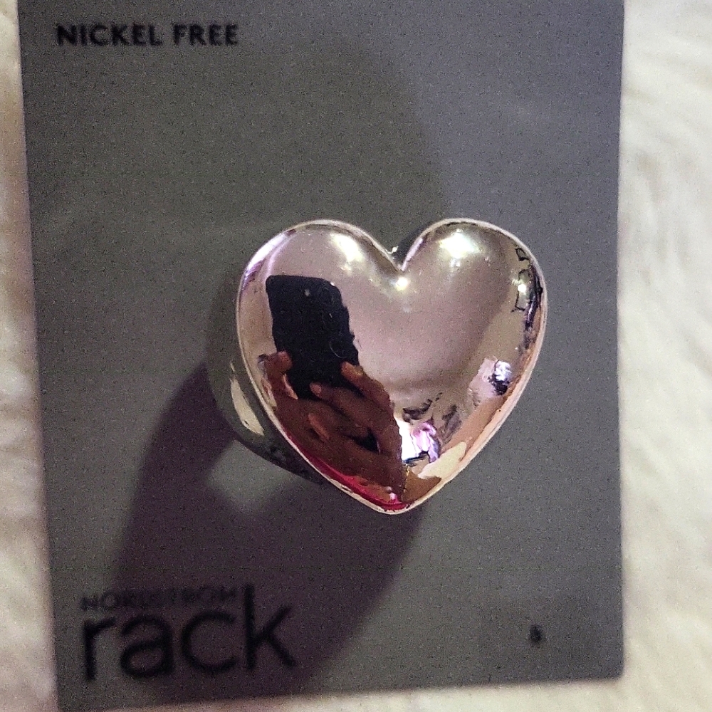Silver Heart Ring - Picture 2 of 2